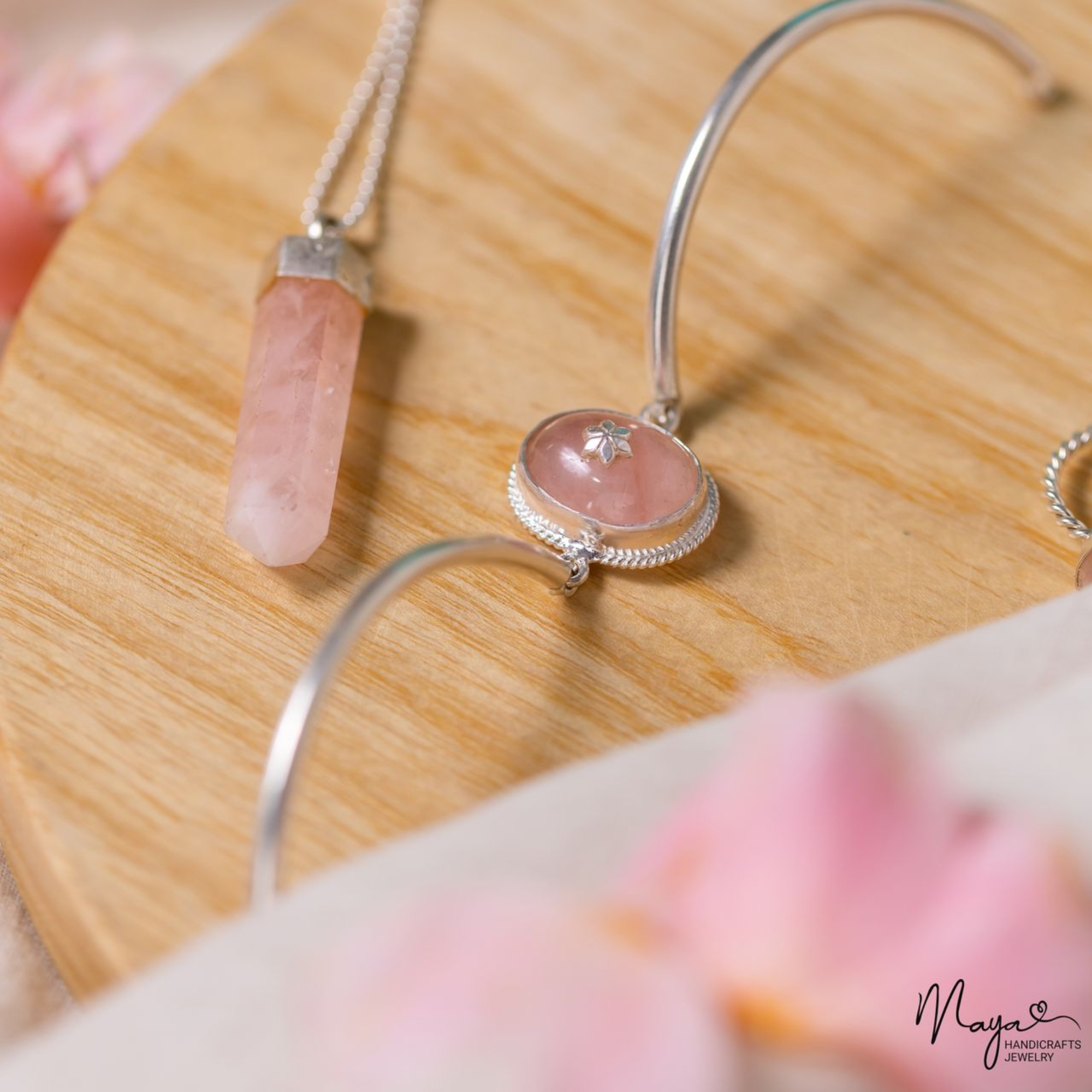 Rose quartz-star bracelet